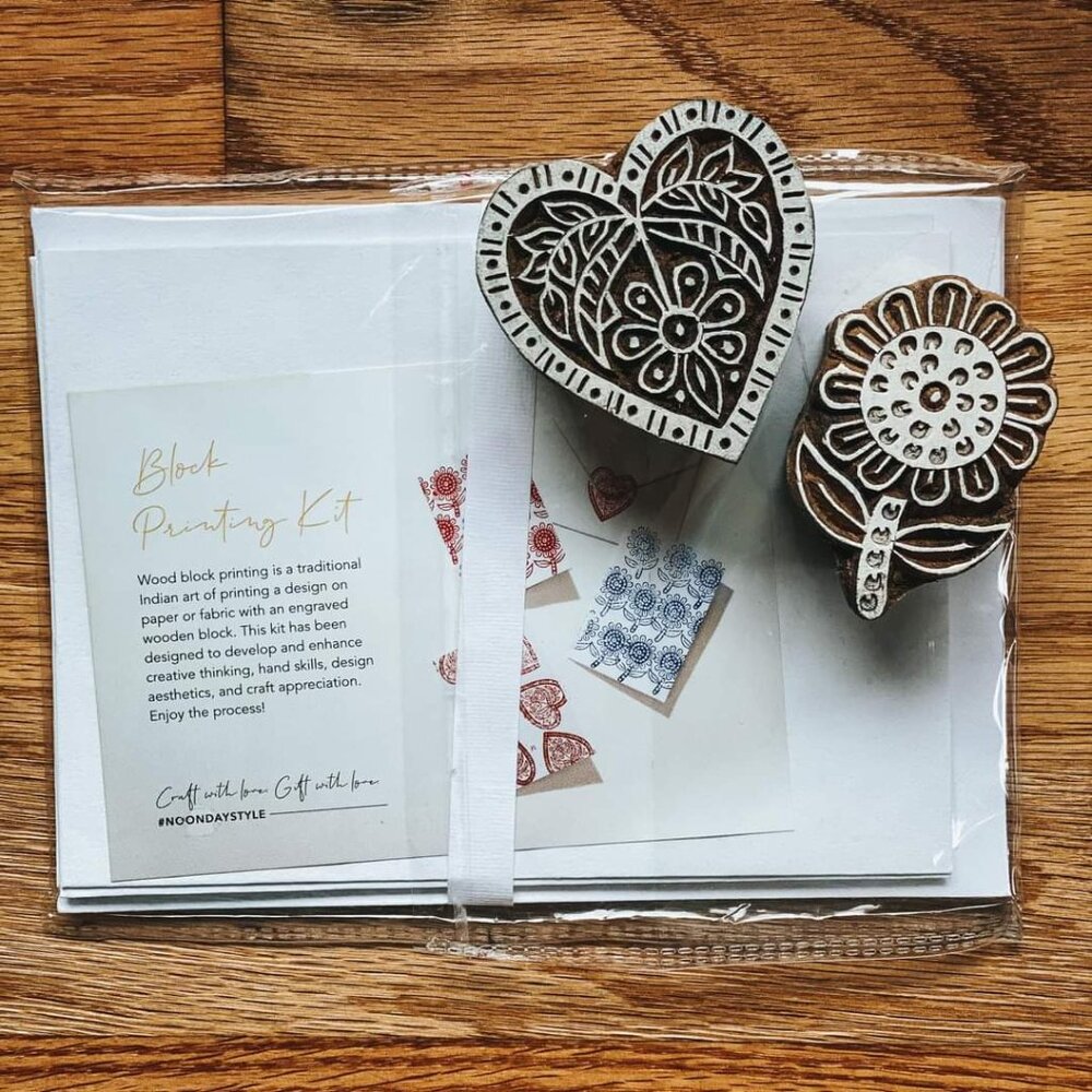 Block Print Kit - comes with 5 blank cards, 2 stamps, red and blue ink